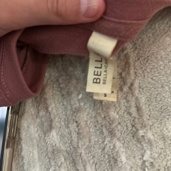 Pink top - Picture 3 of 3